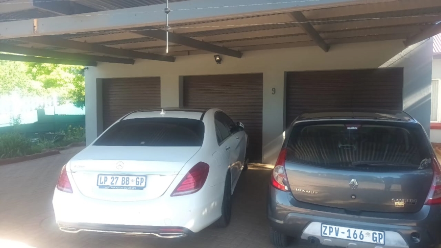 4 Bedroom Property for Sale in Hennenman Free State